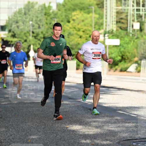 06.09.2026 - CURREX Alsterlauf Dr. Thomas Lammeyer http://msf.ph/oto/10124355 06.09.2026 09:41:21 Laufen 5402, 606, 2699 meine-sportfotos.de