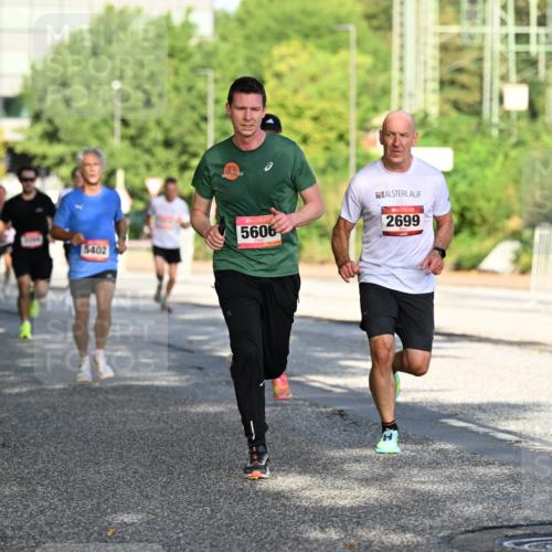 06.09.2026 - CURREX Alsterlauf Dr. Thomas Lammeyer http://msf.ph/oto/10124360 06.09.2026 09:41:22 Laufen 5402, 5606, 2699 meine-sportfotos.de