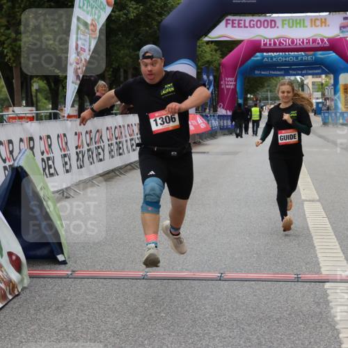06.09.2026 - CURREX Alsterlauf Strokosch-Dieckow http://msf.ph/oto/10124374 06.09.2026 12:18:02 Ziel 1306 meine-sportfotos.de