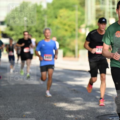 06.09.2026 - CURREX Alsterlauf Dr. Thomas Lammeyer http://msf.ph/oto/10124377 06.09.2026 09:41:23 Laufen 5606 meine-sportfotos.de