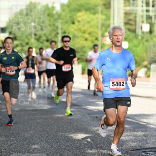 06.09.2026 - CURREX Alsterlauf Dr. Thomas Lammeyer http://msf.ph/oto/10124389 06.09.2026 09:41:24 Laufen 5402 meine-sportfotos.de