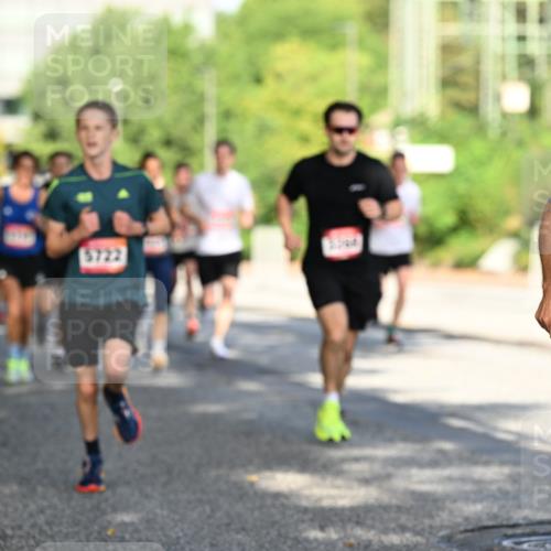 06.09.2026 - CURREX Alsterlauf Dr. Thomas Lammeyer http://msf.ph/oto/10124399 06.09.2026 09:41:25 Laufen 11, 5722, 5402 meine-sportfotos.de