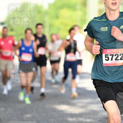 06.09.2026 - CURREX Alsterlauf Dr. Thomas Lammeyer http://msf.ph/oto/10124418 06.09.2026 09:41:27 Laufen 20, 42, 5722 meine-sportfotos.de