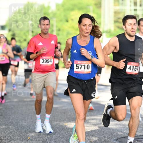 06.09.2026 - CURREX Alsterlauf Dr. Thomas Lammeyer http://msf.ph/oto/10124433 06.09.2026 09:41:29 Laufen 3994, 5710, 4157, 492 meine-sportfotos.de