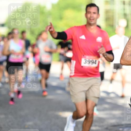 06.09.2026 - CURREX Alsterlauf Dr. Thomas Lammeyer http://msf.ph/oto/10124438 06.09.2026 09:41:30 Laufen 3994, 57 meine-sportfotos.de