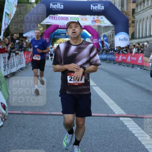 06.09.2026 - CURREX Alsterlauf Strokosch-Dieckow http://msf.ph/oto/10124468 06.09.2026 09:43:16 Ziel 2137, 2907, 3366, 3572, 3753, 4016, 5649, 5776, 5904, 5952, 5955, 5963, 6002, 6104, 8233, 8330 meine-sportfotos.de
