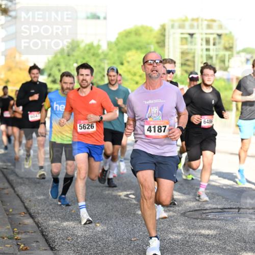 06.09.2026 - CURREX Alsterlauf Dr. Thomas Lammeyer http://msf.ph/oto/10124476 06.09.2026 09:41:34 Laufen 6047, 5626, 4187, 6486, 5477 meine-sportfotos.de