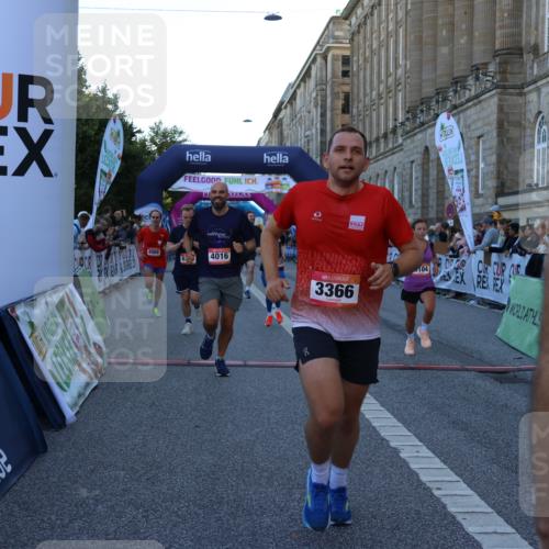 06.09.2026 - CURREX Alsterlauf Strokosch-Dieckow http://msf.ph/oto/10124510 06.09.2026 09:43:21 Ziel 2137, 2907, 3366, 3489, 4016, 4988, 5649, 5776, 5904, 5919, 5952, 6104, 6192, 6267, 6326, 8164, 8233, 8330 meine-sportfotos.de