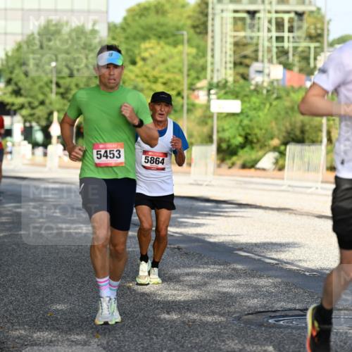 06.09.2026 - CURREX Alsterlauf Dr. Thomas Lammeyer http://msf.ph/oto/10124533 06.09.2026 09:41:44 Laufen 5453, 5864, 8097 meine-sportfotos.de