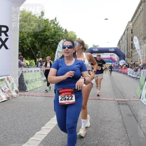 06.09.2026 - CURREX Alsterlauf Yannick Fuchs http://msf.ph/oto/10124542 06.09.2026 10:03:24 Ziel 2280, 2323, 2334, 2522, 2740, 2741, 2820, 3625, 3874, 5025, 5330, 5552, 5651, 6050, 6345, 6355, 8150 meine-sportfotos.de