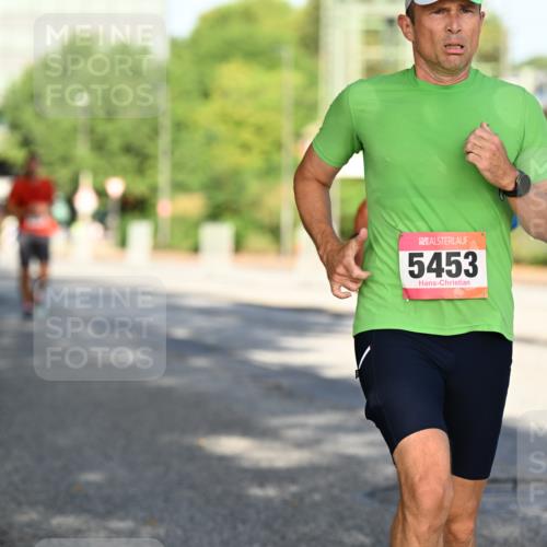 06.09.2026 - CURREX Alsterlauf Dr. Thomas Lammeyer http://msf.ph/oto/10124547 06.09.2026 09:41:46 Laufen 5453 meine-sportfotos.de
