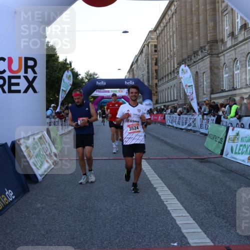 06.09.2026 - CURREX Alsterlauf Strokosch-Dieckow http://msf.ph/oto/10124592 06.09.2026 09:43:37 Ziel 2166, 2245, 3523, 3524, 3561, 3715, 3814, 5098, 5370, 6388, 8036, 8316 meine-sportfotos.de