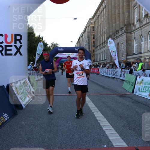 06.09.2026 - CURREX Alsterlauf Strokosch-Dieckow http://msf.ph/oto/10124603 06.09.2026 09:43:37 Ziel 2166, 2245, 3523, 3524, 3561, 3715, 3814, 5098, 5370, 6388, 8036, 8316 meine-sportfotos.de