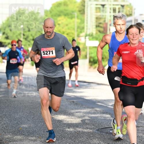 06.09.2026 - CURREX Alsterlauf Dr. Thomas Lammeyer http://msf.ph/oto/10124617 06.09.2026 09:41:54 Laufen 5271 meine-sportfotos.de