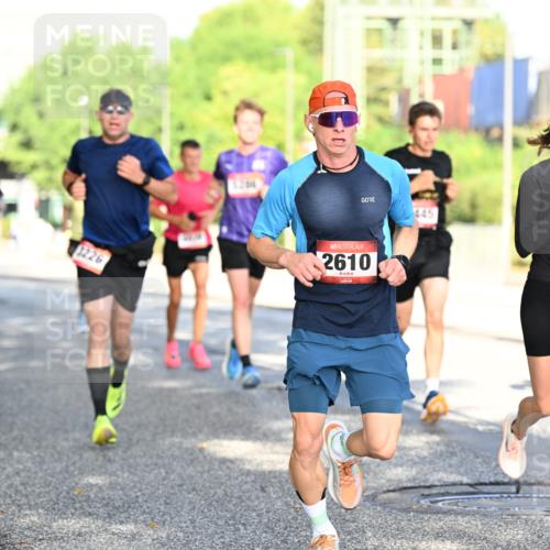 06.09.2026 - CURREX Alsterlauf Dr. Thomas Lammeyer http://msf.ph/oto/10124639 06.09.2026 09:41:57 Laufen 1226, 2610, 445, 5909 meine-sportfotos.de