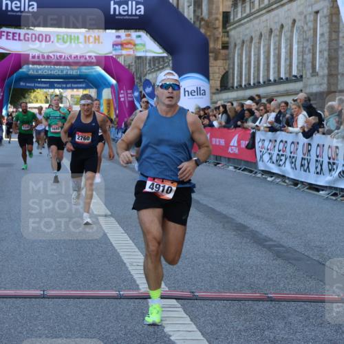 06.09.2026 - CURREX Alsterlauf Strokosch-Dieckow http://msf.ph/oto/10124684 06.09.2026 09:43:46 Ziel 2166, 2245, 2398, 2760, 3197, 3646, 3715, 4910, 5348, 5680, 5873, 5874, 6371, 8036 meine-sportfotos.de