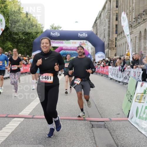 06.09.2026 - CURREX Alsterlauf Yannick Fuchs http://msf.ph/oto/10124723 06.09.2026 10:03:31 Ziel 2280, 2447, 2740, 2741, 2820, 3227, 3252, 3367, 3625, 4777, 5087, 5330, 5360, 5408, 5461, 5651, 6290, 6292, 6344, 8022, 8279 meine-sportfotos.de