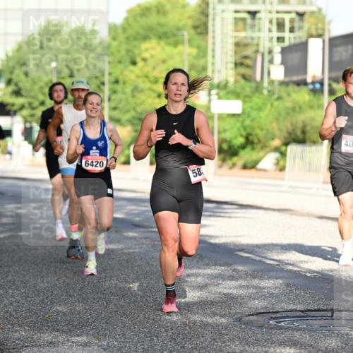 06.09.2026 - CURREX Alsterlauf Dr. Thomas Lammeyer http://msf.ph/oto/10124765 06.09.2026 09:42:10 Laufen 07, 6420, 58, 4011 meine-sportfotos.de