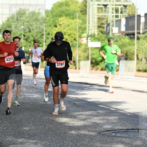 06.09.2026 - CURREX Alsterlauf Dr. Thomas Lammeyer http://msf.ph/oto/10124813 06.09.2026 09:42:15 Laufen 4331, 8873, 3767 meine-sportfotos.de