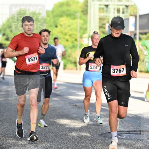 06.09.2026 - CURREX Alsterlauf Dr. Thomas Lammeyer http://msf.ph/oto/10124816 06.09.2026 09:42:16 Laufen 4331, 3873, 5341, 3767 meine-sportfotos.de