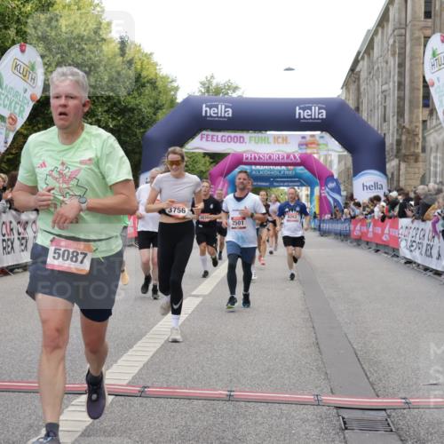 06.09.2026 - CURREX Alsterlauf Yannick Fuchs http://msf.ph/oto/10124832 06.09.2026 10:03:36 Ziel 2447, 2448, 2501, 2629, 2630, 2820, 2869, 3227, 3252, 3367, 3756, 4777, 5087, 5360, 5408, 5461, 5737, 6290, 6292, 6344, 8022, 8263, 8279, 8315, 8323 meine-sportfotos.de