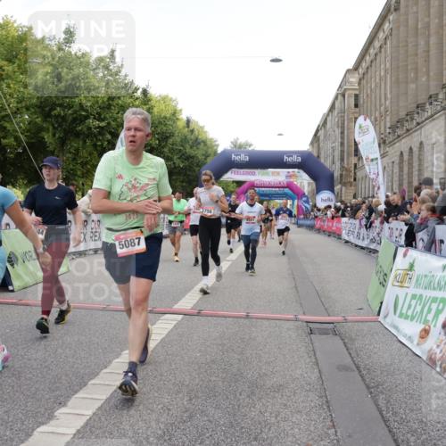 06.09.2026 - CURREX Alsterlauf Yannick Fuchs http://msf.ph/oto/10124846 06.09.2026 10:03:36 Ziel 2447, 2448, 2501, 2629, 2630, 2820, 2869, 3227, 3252, 3367, 3756, 4777, 5087, 5360, 5408, 5461, 5737, 6290, 6292, 6344, 8022, 8263, 8279, 8315, 8323 meine-sportfotos.de