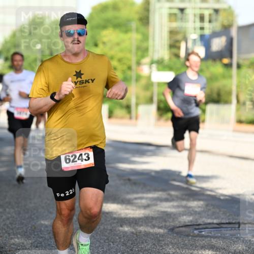 06.09.2026 - CURREX Alsterlauf Dr. Thomas Lammeyer http://msf.ph/oto/10124853 06.09.2026 09:42:20 Laufen 6243, 226 meine-sportfotos.de