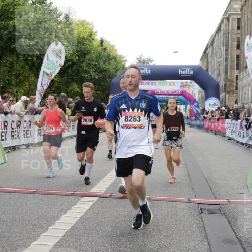 06.09.2026 - CURREX Alsterlauf Yannick Fuchs http://msf.ph/oto/10124919 06.09.2026 10:03:39 Ziel 2429, 2447, 2448, 2501, 2629, 2630, 2869, 3227, 3252, 3367, 3756, 4777, 5087, 5408, 5737, 6290, 6292, 6344, 8203, 8263, 8315, 8323 meine-sportfotos.de