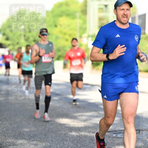 06.09.2026 - CURREX Alsterlauf Dr. Thomas Lammeyer http://msf.ph/oto/10124932 06.09.2026 09:42:29 Laufen 11 meine-sportfotos.de