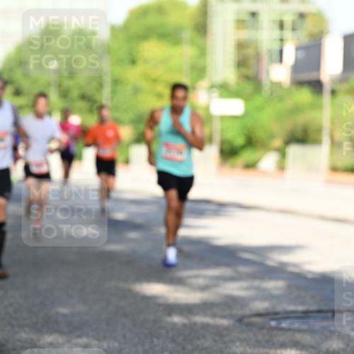 06.09.2026 - CURREX Alsterlauf Dr. Thomas Lammeyer http://msf.ph/oto/10124956 06.09.2026 09:42:31 Laufen  meine-sportfotos.de