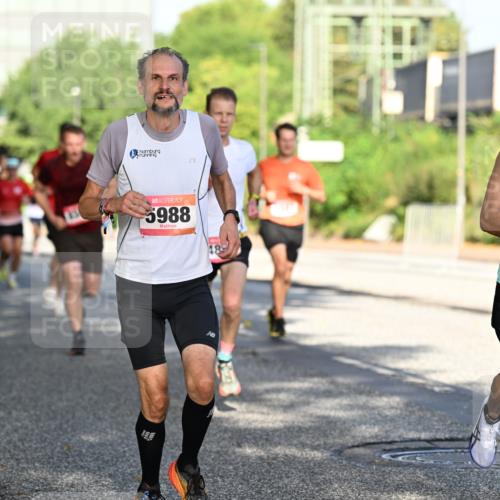 06.09.2026 - CURREX Alsterlauf Dr. Thomas Lammeyer http://msf.ph/oto/10124973 06.09.2026 09:42:33 Laufen 5988 meine-sportfotos.de