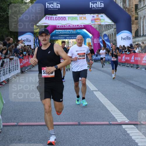 06.09.2026 - CURREX Alsterlauf Strokosch-Dieckow http://msf.ph/oto/10124988 06.09.2026 09:44:16 Ziel 2186, 2699, 3010, 3331, 3564, 4157, 4838, 4928, 5114, 5530, 5722, 6484, 6485, 6486, 8127, 8302, 8328 meine-sportfotos.de