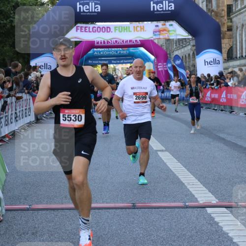06.09.2026 - CURREX Alsterlauf Strokosch-Dieckow http://msf.ph/oto/10125003 06.09.2026 09:44:16 Ziel 2186, 2699, 3010, 3331, 3564, 4157, 4838, 4928, 5114, 5530, 5722, 6484, 6485, 6486, 8127, 8302, 8328 meine-sportfotos.de