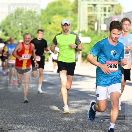 06.09.2026 - CURREX Alsterlauf Dr. Thomas Lammeyer http://msf.ph/oto/10125092 06.09.2026 09:42:44 Laufen 4372, 5926, 86, 98, 8197 meine-sportfotos.de