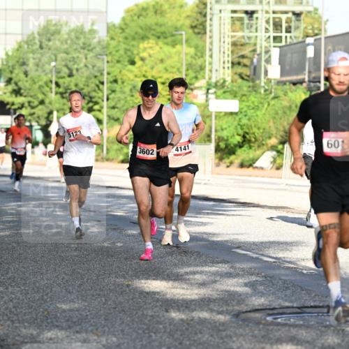 06.09.2026 - CURREX Alsterlauf Dr. Thomas Lammeyer http://msf.ph/oto/10125127 06.09.2026 09:42:49 Laufen 5123, 3602, 4141, 60 meine-sportfotos.de