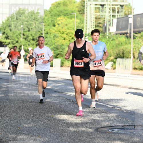 06.09.2026 - CURREX Alsterlauf Dr. Thomas Lammeyer http://msf.ph/oto/10125135 06.09.2026 09:42:49 Laufen 5123, 3602, 4141, 4828 meine-sportfotos.de