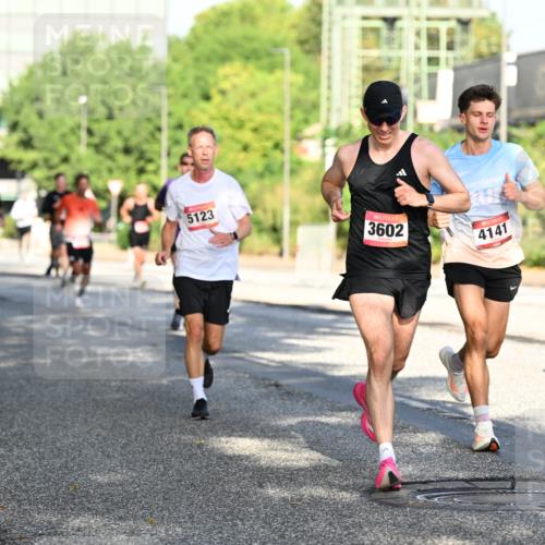 06.09.2026 - CURREX Alsterlauf Dr. Thomas Lammeyer http://msf.ph/oto/10125140 06.09.2026 09:42:50 Laufen 5123, 3602, 4141, 4828 meine-sportfotos.de