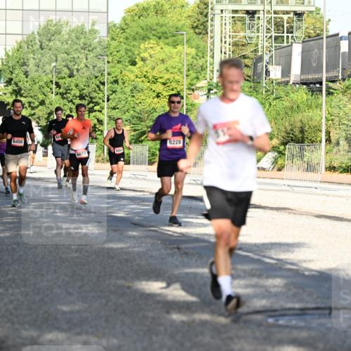 06.09.2026 - CURREX Alsterlauf Dr. Thomas Lammeyer http://msf.ph/oto/10125150 06.09.2026 09:42:51 Laufen 186, 6450, 6072, 2054, 8228 meine-sportfotos.de