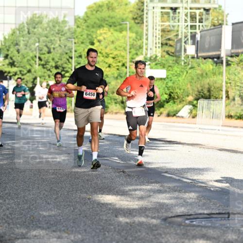 06.09.2026 - CURREX Alsterlauf Dr. Thomas Lammeyer http://msf.ph/oto/10125180 06.09.2026 09:42:54 Laufen 644, 6450, 607, 8228 meine-sportfotos.de