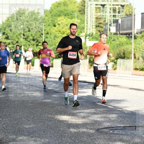 06.09.2026 - CURREX Alsterlauf Dr. Thomas Lammeyer http://msf.ph/oto/10125186 06.09.2026 09:42:55 Laufen 6445, 6450, 6072 meine-sportfotos.de
