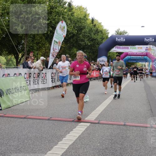 06.09.2026 - CURREX Alsterlauf Yannick Fuchs http://msf.ph/oto/10125197 06.09.2026 10:03:49 Ziel 2386, 2429, 3059, 3094, 3405, 3766, 4132, 4591, 4606, 5911, 6247, 8203, 8219 meine-sportfotos.de