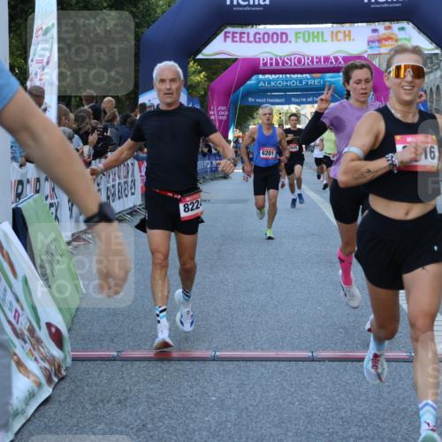 06.09.2026 - CURREX Alsterlauf Strokosch-Dieckow http://msf.ph/oto/10125198 06.09.2026 09:44:38 Ziel 2894, 3445, 3503, 3545, 4133, 4203, 4597, 5271, 5453, 5529, 5864, 6201, 6366, 8097, 8216, 8224 meine-sportfotos.de