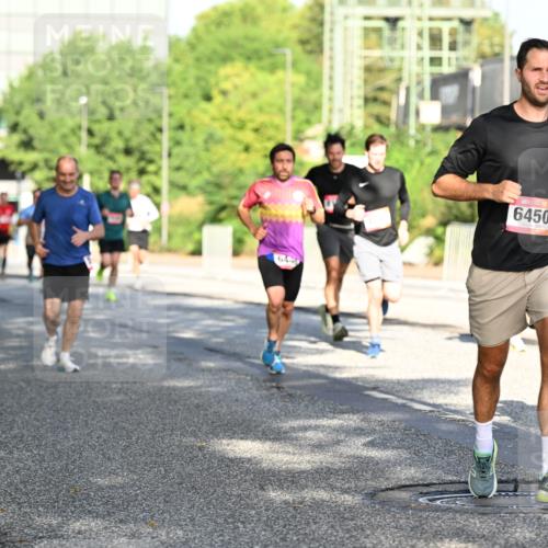 06.09.2026 - CURREX Alsterlauf Dr. Thomas Lammeyer http://msf.ph/oto/10125201 06.09.2026 09:42:56 Laufen 6450, 60727 meine-sportfotos.de