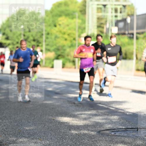 06.09.2026 - CURREX Alsterlauf Dr. Thomas Lammeyer http://msf.ph/oto/10125205 06.09.2026 09:42:56 Laufen 6450 meine-sportfotos.de