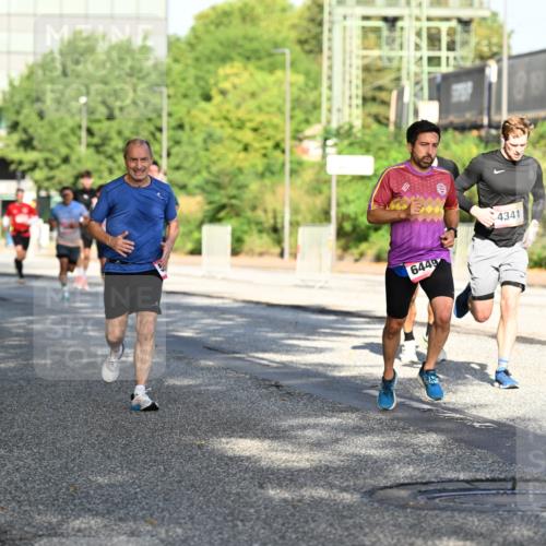 06.09.2026 - CURREX Alsterlauf Dr. Thomas Lammeyer http://msf.ph/oto/10125209 06.09.2026 09:42:57 Laufen 6449, 4341, 2054 meine-sportfotos.de