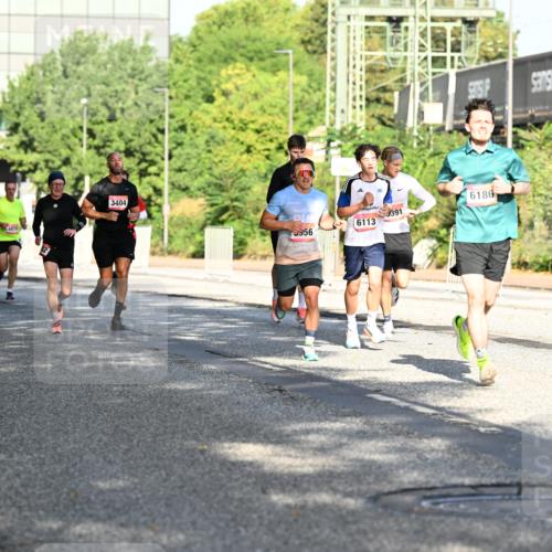 06.09.2026 - CURREX Alsterlauf Dr. Thomas Lammeyer http://msf.ph/oto/10125255 06.09.2026 09:43:02 Laufen 4970, 3404, 391, 6113, 956, 6186 meine-sportfotos.de