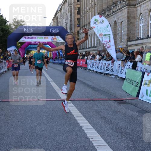 06.09.2026 - CURREX Alsterlauf Strokosch-Dieckow http://msf.ph/oto/10125295 06.09.2026 09:44:54 Ziel 2442, 2452, 2610, 3802, 3803, 4039, 4128, 5286, 5837, 6243 meine-sportfotos.de