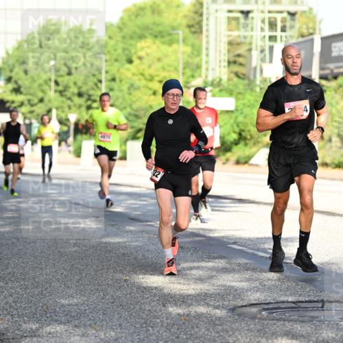 06.09.2026 - CURREX Alsterlauf Dr. Thomas Lammeyer http://msf.ph/oto/10125296 06.09.2026 09:43:05 Laufen 22, 4 meine-sportfotos.de