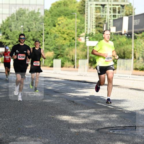 06.09.2026 - CURREX Alsterlauf Dr. Thomas Lammeyer http://msf.ph/oto/10125324 06.09.2026 09:43:08 Laufen 6256, 4970, 4721 meine-sportfotos.de