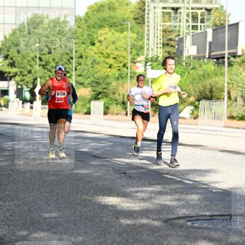 06.09.2026 - CURREX Alsterlauf Dr. Thomas Lammeyer http://msf.ph/oto/10125362 06.09.2026 09:43:12 Laufen 8158, 10, 2703 meine-sportfotos.de
